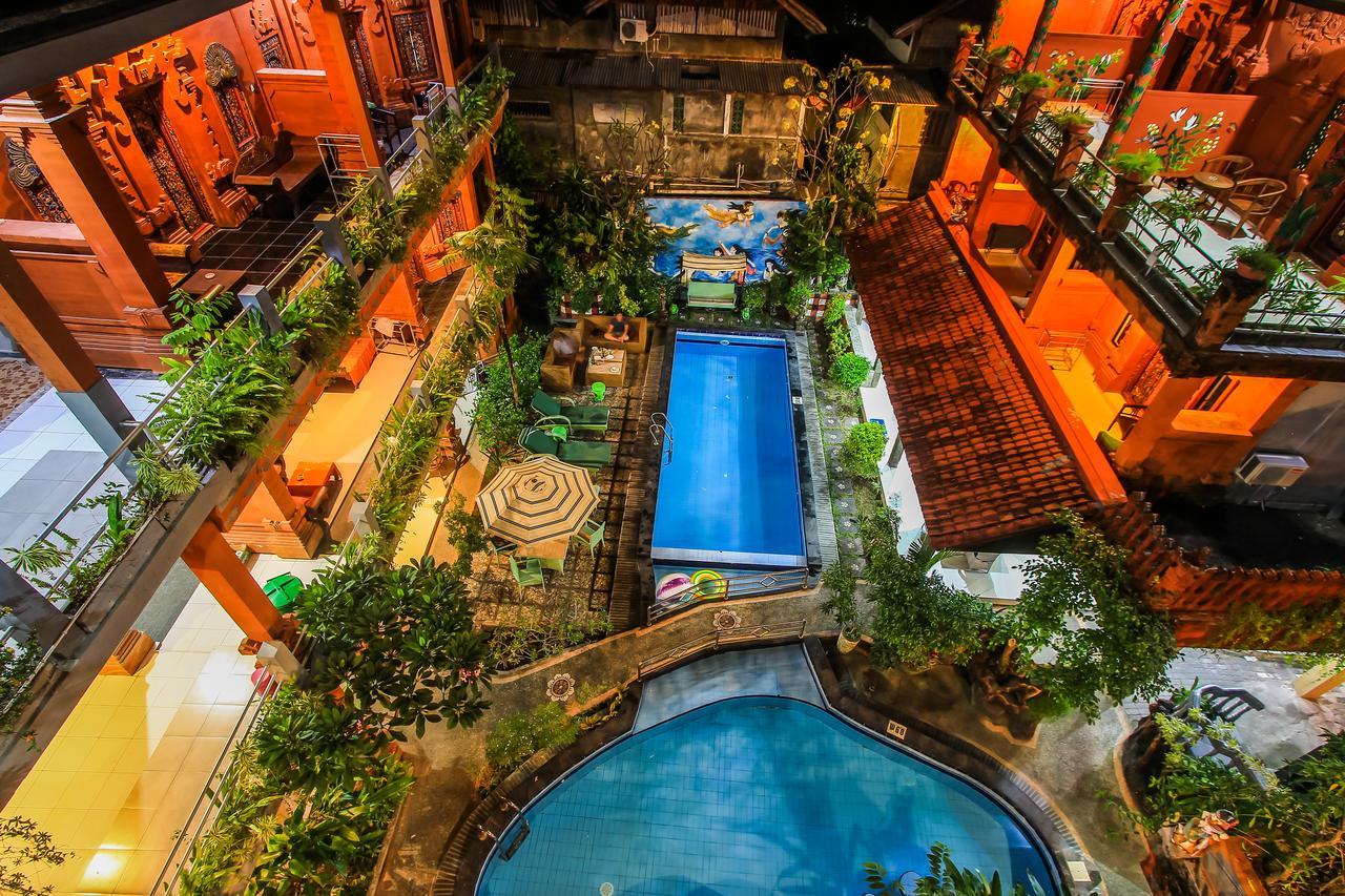 Hotel Lumbung Sari Legian  Exterior photo